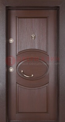 Коричневая входная дверь c МДФ панелью ЧД-36 в частный дом в Зеленограде