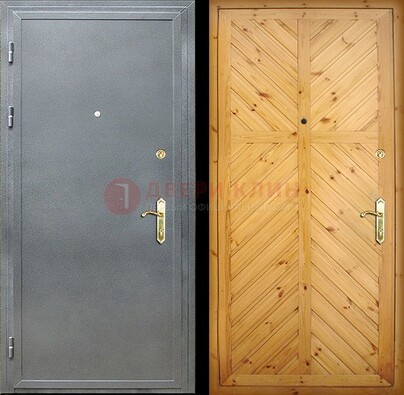 Серая металлическая дверь с евровагонкой ДЕ-12 в Зеленограде