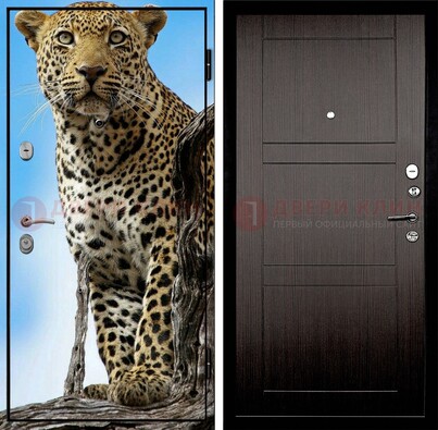 Железная дверь с рисунком гепарда снаружи ДФ-27 в Зеленограде