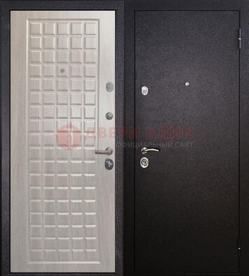 Черная входная дверь с порошковым покрытием ДП-206 в Зеленограде