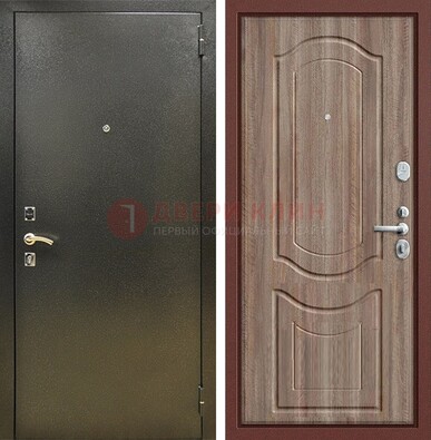 Темно-серая входная дверь с порошковым покрытием и коричневая МДФ ДП-290 в Зеленограде