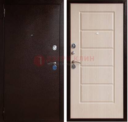 Коричневая металлическая дверь с порошковым окрасом ДП-92 в Зеленограде