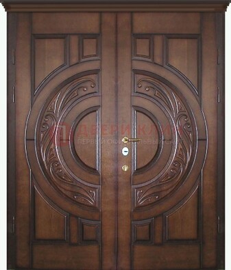 Утепленная коричневая стальная парадная дверь ДПР-51 в Зеленограде