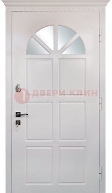 Светлая железная дверь со стеклом ДС-29 в Зеленограде