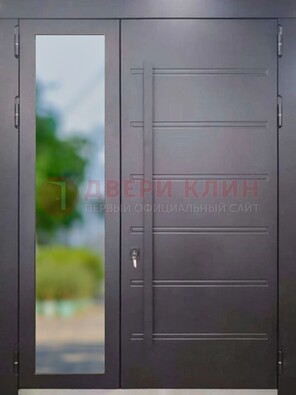 Чёрная двухстворчатая металлическая дверь со стеклом ДС-60 в Зеленограде