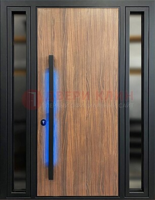 Коричневая металлическая дверь со стеклом ДС-69 в Зеленограде