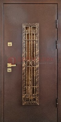 Металлическая дверь с порошковым напылением со стеклом и ковкой ДСК-110 в Зеленограде