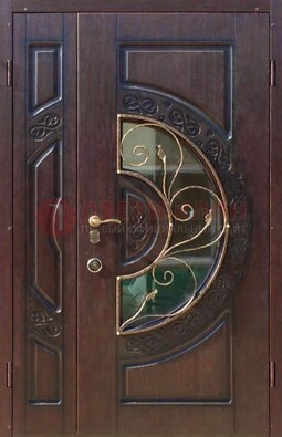 Полуторная железная дверь Винорит в классическом стиле ДСК-272 в Курске