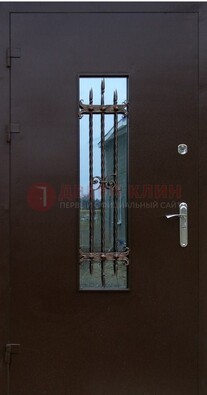 Надежная металлическая дверь со стеклом и ковкой ДСК-47 в Краснодаре