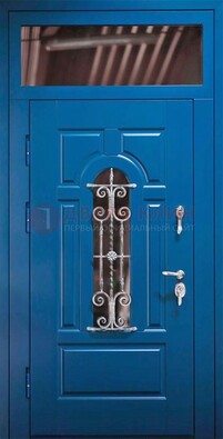 Синяя железная филенчатая дверь со стеклом и ковкой ДСК-97 в Зеленограде