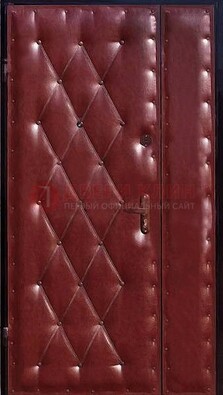 Бордовая тамбурная дверь ДТМ-25 в Зеленограде