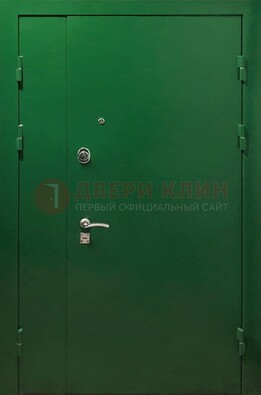 Зеленая распашная тамбурная дверь Порошок ДТМ-47 в Зеленограде
