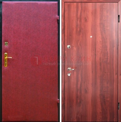 Красная входная дверь с винилискожей ДВ-30 в Зеленограде